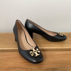 Tory Burch Chelsea Block Heel Pump